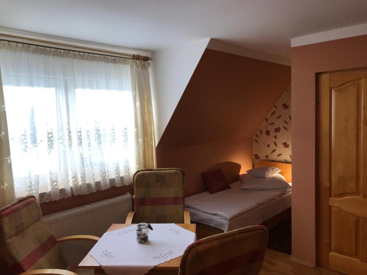 Willa Marta M Bed & Breakfast Zakopane Exterior photo